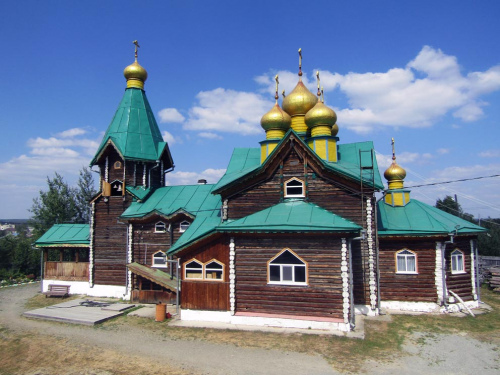 Православный храм Воскресения Христова