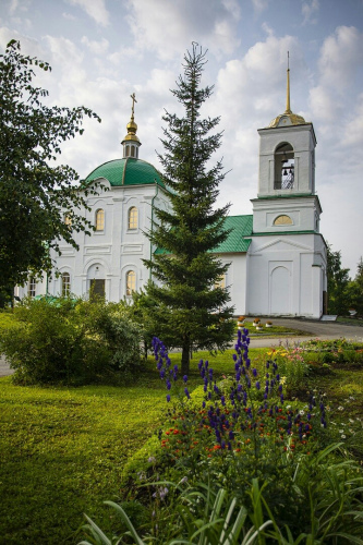 Храм Святого князя Владимира