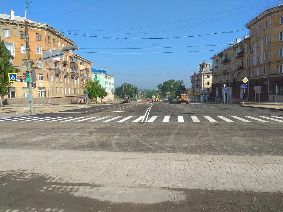 Перекресток улиц. Нижний Тагил, перекрёсток Фрунзе. Улица Космонавтов Нижний Тагил. Перекресток Нижний Тагил Красноармейская. Улица Тагильская Нижний Тагил.